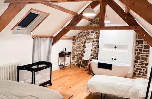 Gavray House | La Maison Gavraise