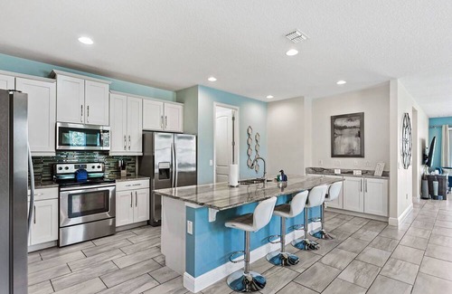 West Kissimmee House | Modern Family Villa With Games Room Close To Disney