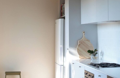 South Albury House | South Side Stay — Modern 2bed Cottage