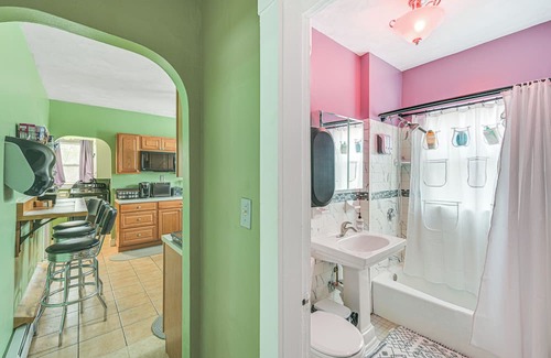 Roxbury Apartment | Boston Vacation Rental ~ 4 Mi to Fenway Park!