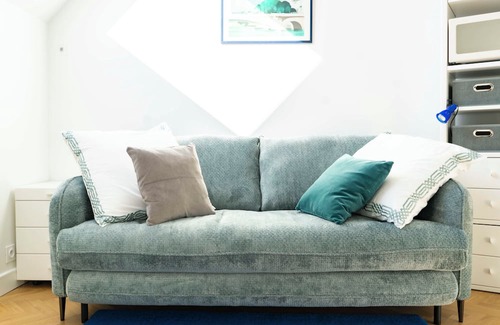 Saint-Mande Apartment | Bright studio close to Bois de Vincennes