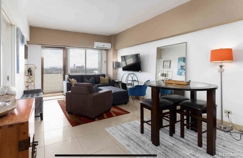 Tamuning Apartment | Beach, duty shops, clubs, restaurants and 5 stars hotels, very best of Guam.