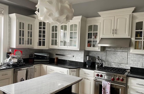 Summit - University House | Family-sized upscale townhouse in downtown St. Paul