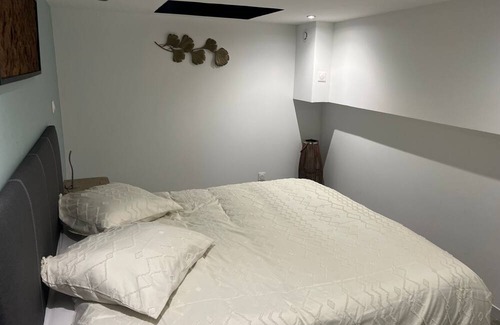 Bordeaux Sud Apartment | Duplex Bordeaux Gare Saint-jean
