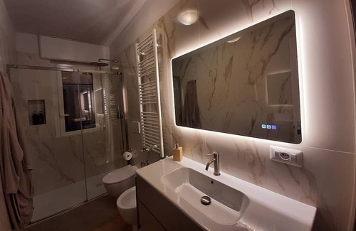 Bollate Apartment | Apartment 'Charme House' with Balcony and Wi-Fi