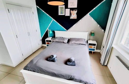 East End Apartment | La Casita, your Home Away from Home! - FREE PARKING