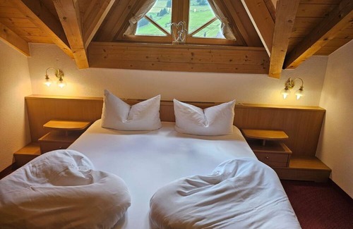 Ischgl Apartment | Beautiful apartment for 4 people with WIFI, TV, balcony and parking