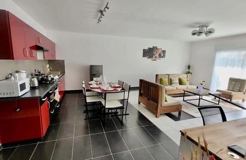 Antananarivo Apartment | Appartement Spacieux Calme et Sécuriser, Idéal Pour les Familles