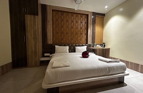 Balasore Hotel | Hotel LN Plaza