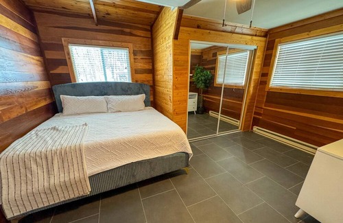 Payson Cabin | Private Black Diamond Cabin
