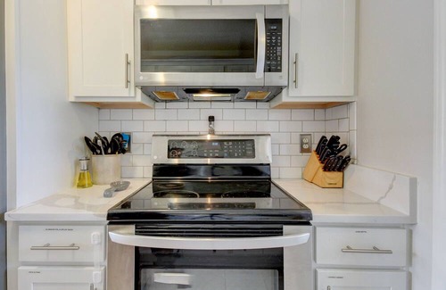 Clarksville House | Centrally Located Clarksville Gem