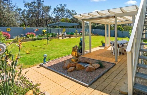Gippsland House | Escape to Paradise: Beauty-Peace-Serenity 5Bedrooms/2bathrooms/2Kitchens/2Living