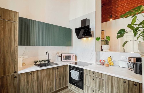 Magdeburg Condo | Living & Comfort Loft-suite: Fast Wifi, Coffee, Netflix, Kingsize Beds