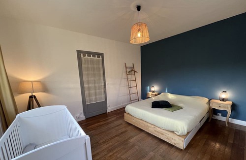 La Houssaye-en-Brie Villa | Villa Les Sablons 15pers, near Disneyland & Paris
