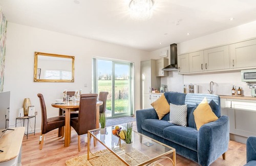 Coed-Y-Paen Cottage | 2 bedroom accommodation in Usk