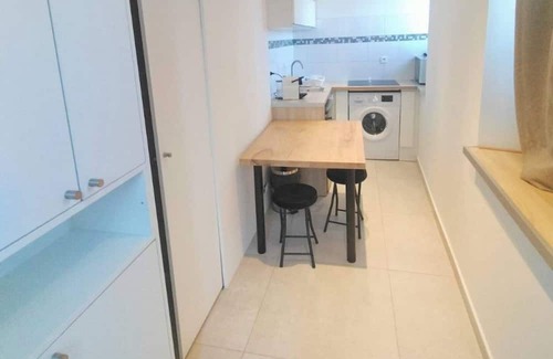 Publier Apartment | Apartment 'Superbe Cocon En Bord Du Lac' with Lake View and Wi-Fi