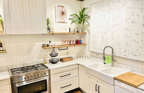 Chosewood Park House | Historic Modern Victorian HOT TUB 5 bed 4 bath