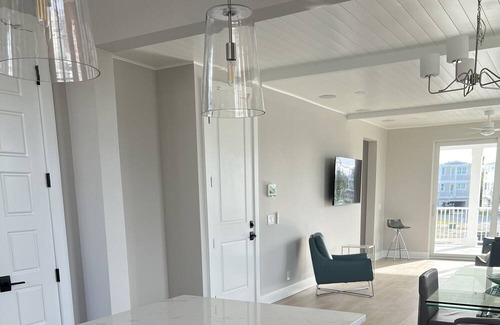 Cortez House | Brand new 3/2.5 beach house walking distance to Anna Maria Island beaches.