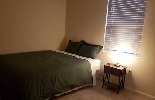 Northeast Raleigh House | A brand new, comfortable and clean private bathroom E