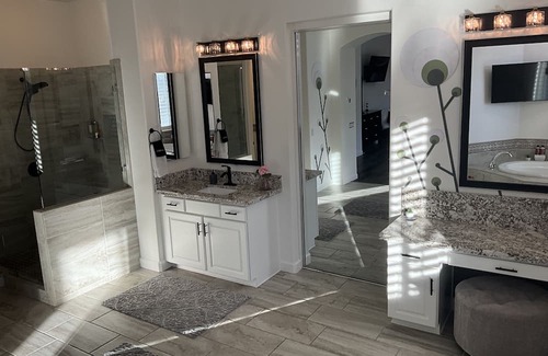 Chandler House | Elegant Montage Family Estate. Step into our chic estate, a designers dream.