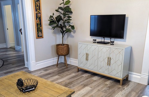 Silverton House | Cozy Charmer. Family friendly!