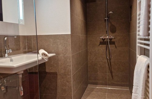 Tannheim Cottage | Komfortzimmer 5 - Gasthaus Pension Bergheim