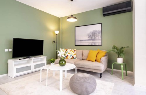 Goztepe Apartment | Exquisite Central Flat near Bagdat Street