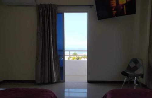 Esmeraldas Bed & Breakfast | Convierte AL MAR Parte DE TI, Cuéntale TUS Sueños