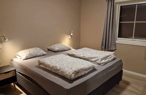 Kvaloya House | Moderne Bolig, Egen Inngang, Gratis Parkering. Natur, Komfort, Eventyr Venter!