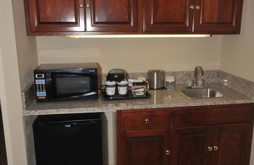 Rocky Mount House | Relax and Unwind: 4 Units Near Rocky Mount City Lake! Onsite Pool. Parking.