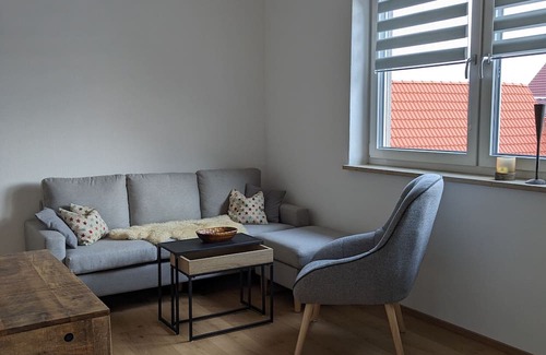 Bechhofen Apartment | Holiday Apartment "Seenlandliebe - Sonnenschein" with Balcony & Shared Garden