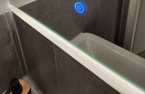 Heidhausen Apartment | Apartment 'Deluxe Apartement' with Wi-Fi