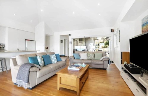 Hardys Bay House | Beachside Bliss, Killcare