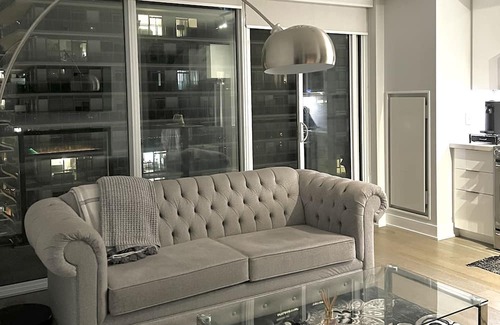 Humber Bay House | Adastay Luxury Toronto Condo