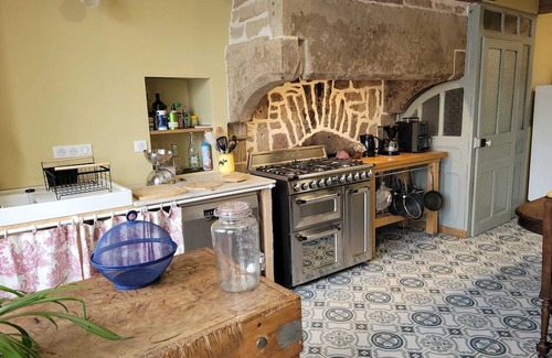Monthureux-sur-Saone House | 6-bedroom house for up to 15 people