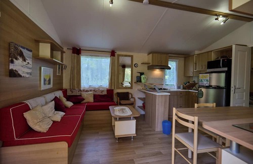 Paule House | Mobile home: canal bank from Nantes to Brest