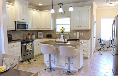 Denham Springs House | Spacious Denham Springs Getaway – Near Shopping, Dining & LSU!