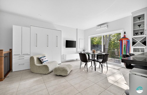 Gatineau Apartment | JGR Calm Glow 1 bedroom apartment