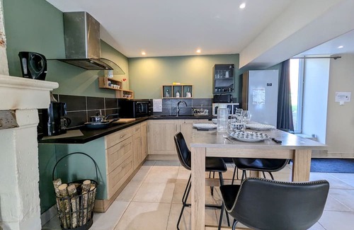 Meunet-Planches Cottage | Escape and nature near Châteauroux, stay in the heart of Berry