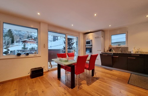 Saas-Fee Apartment | Modern flat in the Mountain Village Residence with terrace
