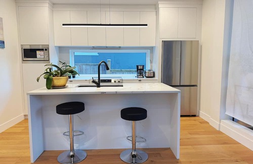 Hastings House | Roger & May's Cabin in Vancouver