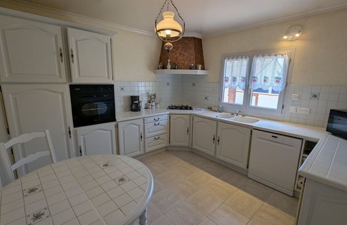 Villemandeur Cottage | Cozy cottage in Villemandeur with garden near Montargis