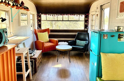 Picture Rocks House | Groovy Glamper in the Sonoran Desert with AC