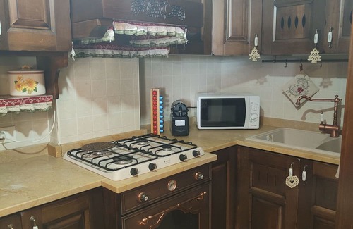 Castel di Sangro Cabin | Vincenzo's Cabin