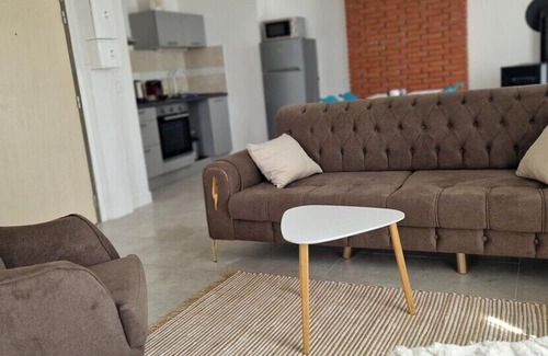 La Ferte-sous-Jouarre Apartment | 2 appartements 10pax 109/110 Ferté-sous-Jouarre