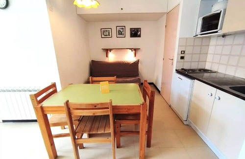 Reallon Apartment | Relais Residence - Friendly apartment welcoming 6 people in Réallon