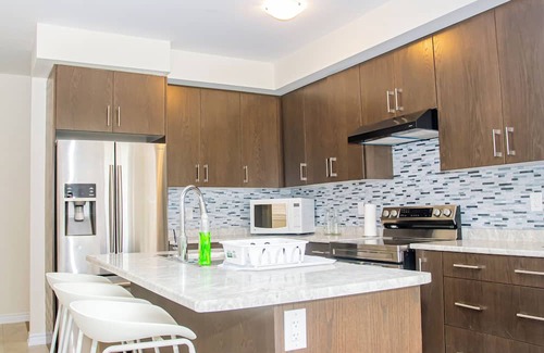 Thorold House | Baker LodgennOur stylish, family-friendly home for your comfort.