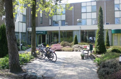 De Bult House | Relaxing Scenic Stay | Near Giethoorn & De Wieden Nature Reserve | Pet Friendly