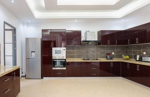 Ngor Apartment | Grand standing 3 chambre salon