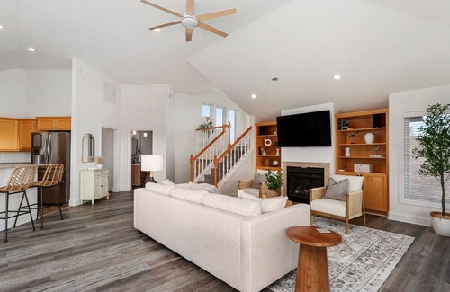 Monteray Shores House | New Listing, Hot Tub, Pool, Sound Side, Distant Ocean Views, Game Room,